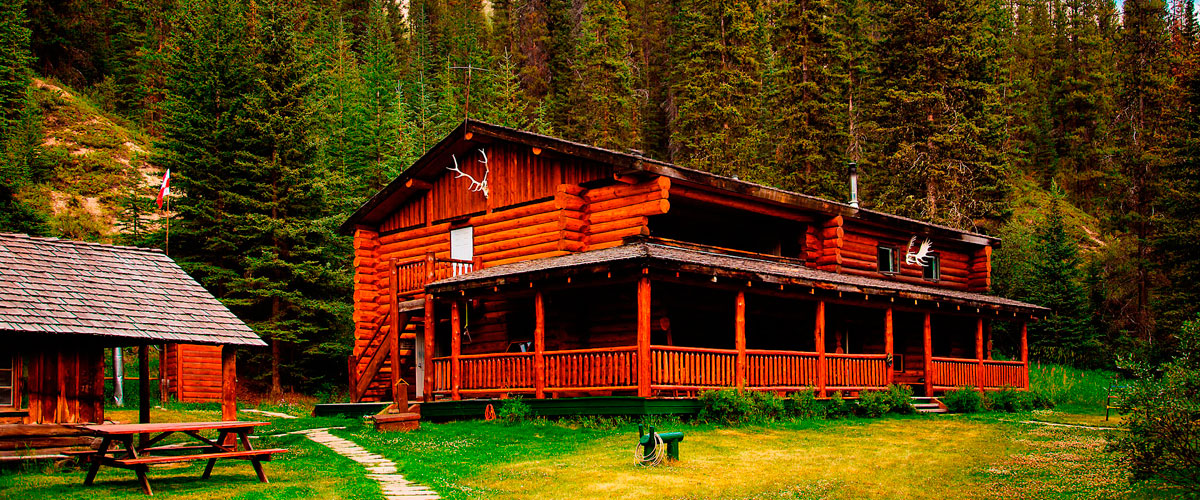 Sundance Lodge -  Banff Trail Riders