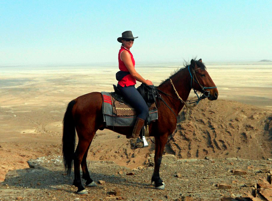 Janine Whyte - Touring the World on Horseback