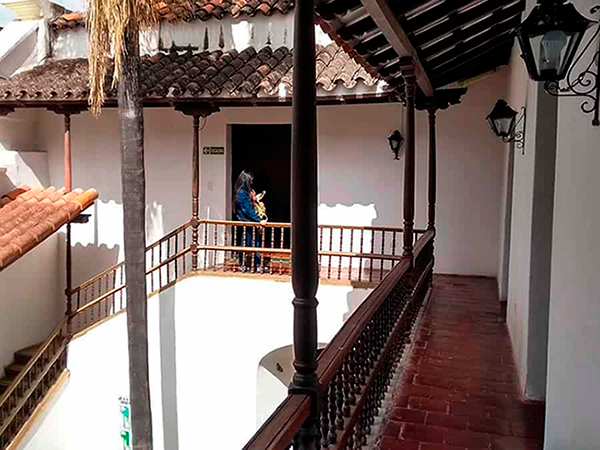 A patio inside the Museum Casa de Arias Rengel