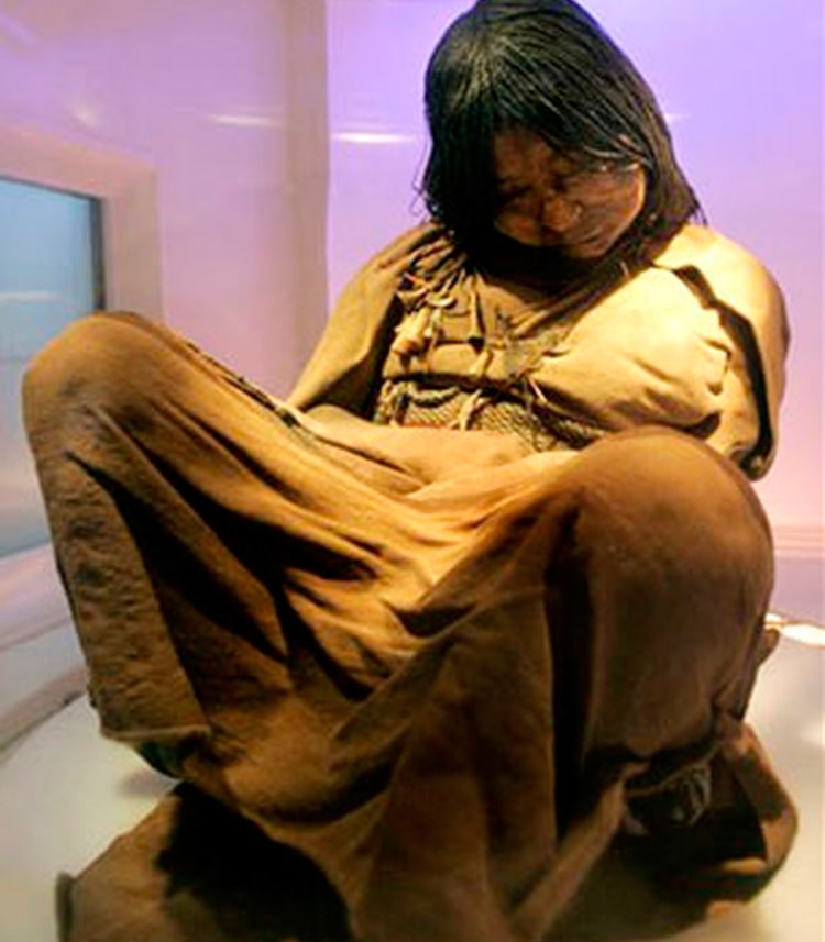 Mumie - Archäologische Museum des Hochgebirges (MAAM)