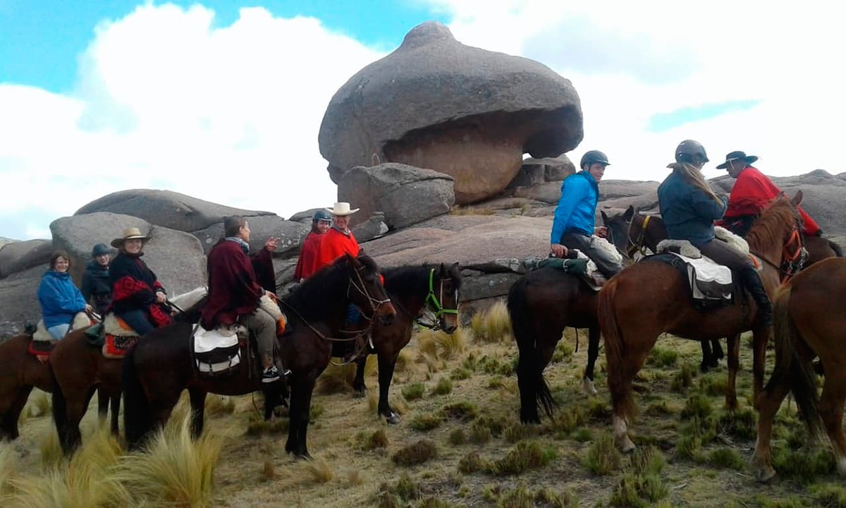 Ruta a caballo en la Traslasierra, Argentina