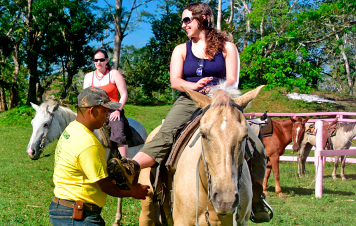 Horseback riding advent ure at Banana Bank Horses - Belize