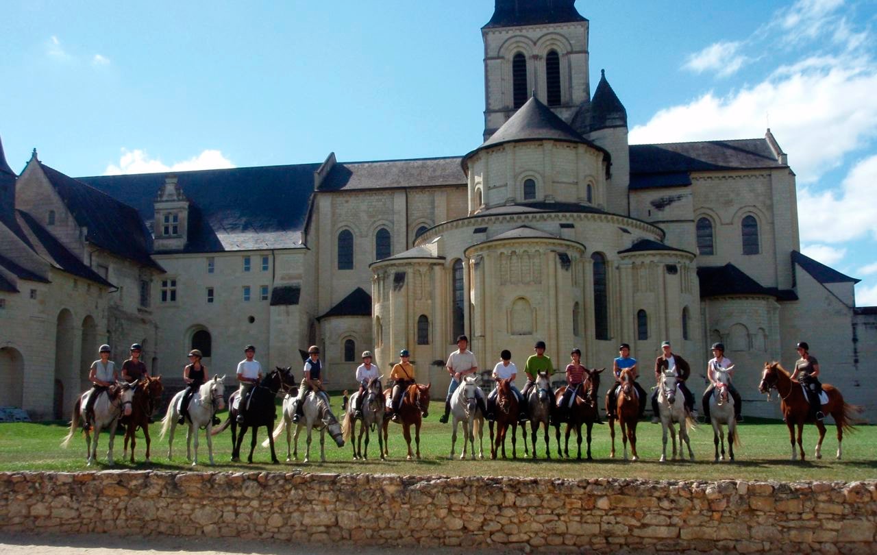 Abbaye Fontevraud - Cheval & Châteaux