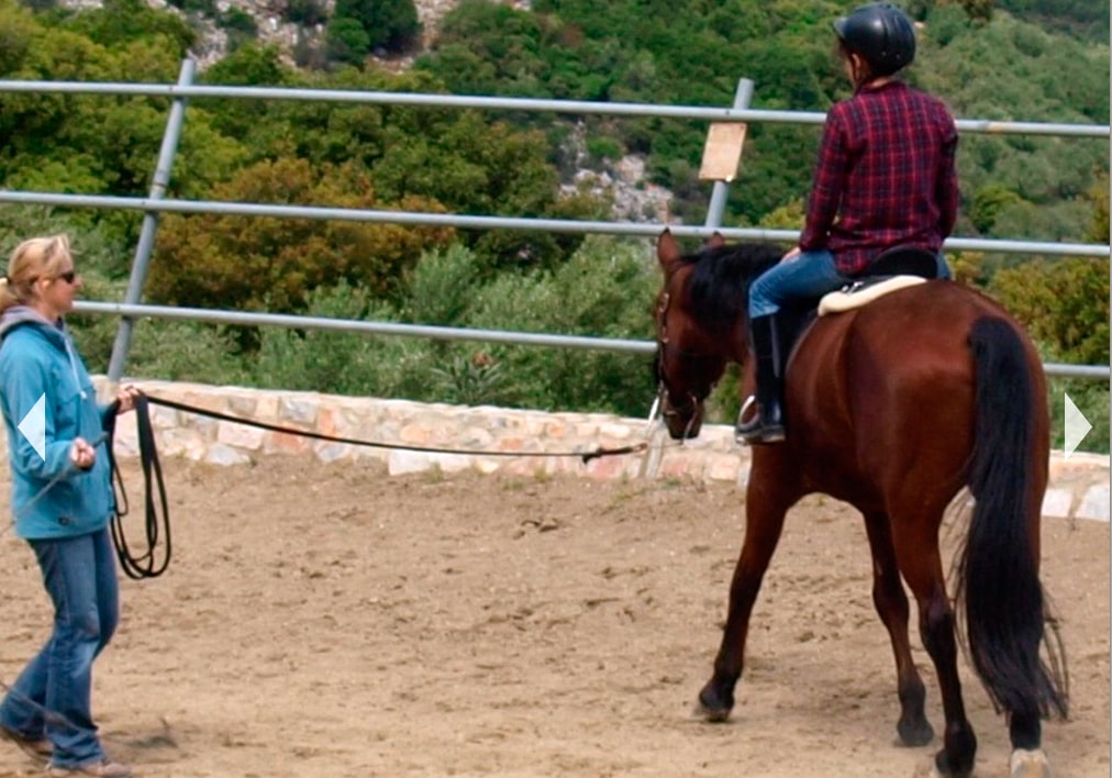 Aprender a cabalgar en Grecia