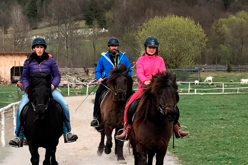 Ruta a caballo en familia - Rumanía