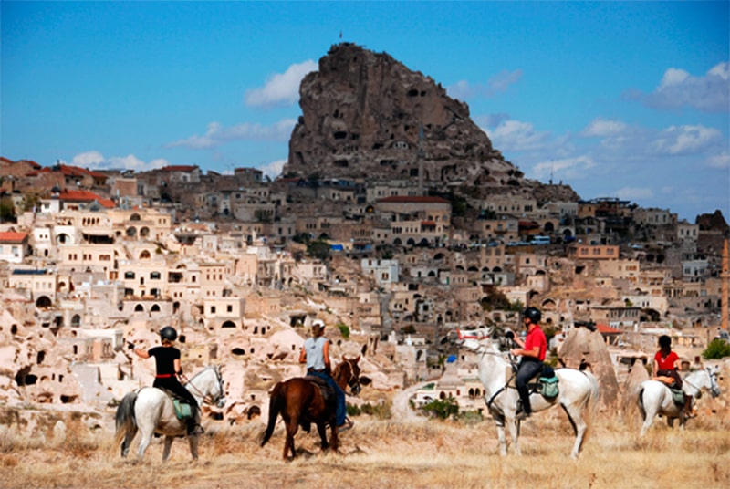 Horseback riding vacations in Turkey
