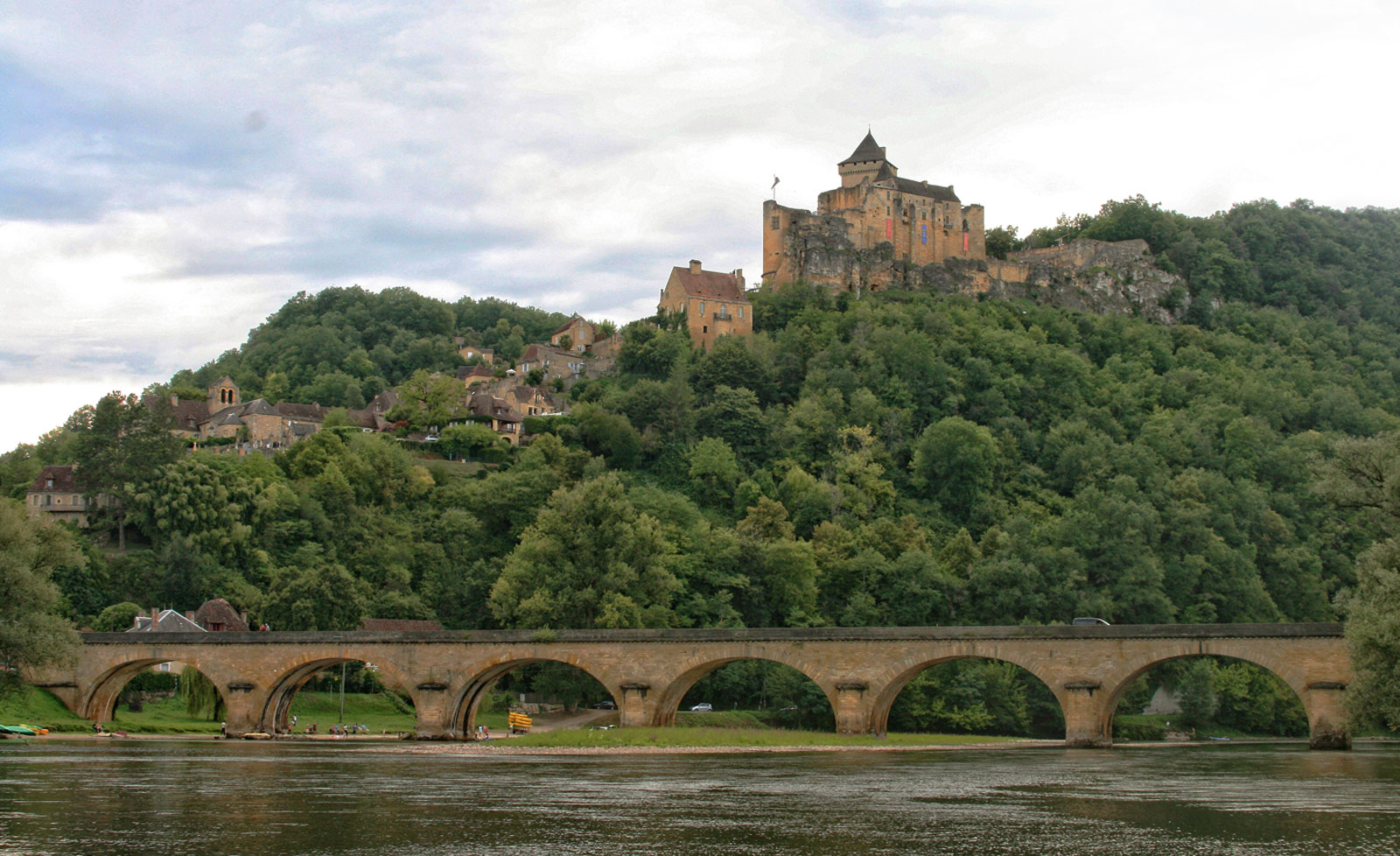 Castelnaud