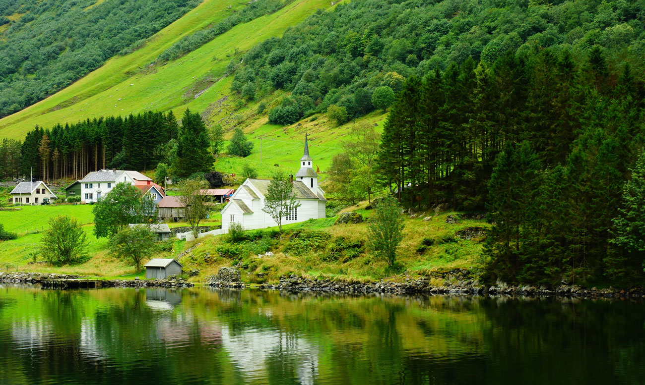 Paysage vert de Norvège