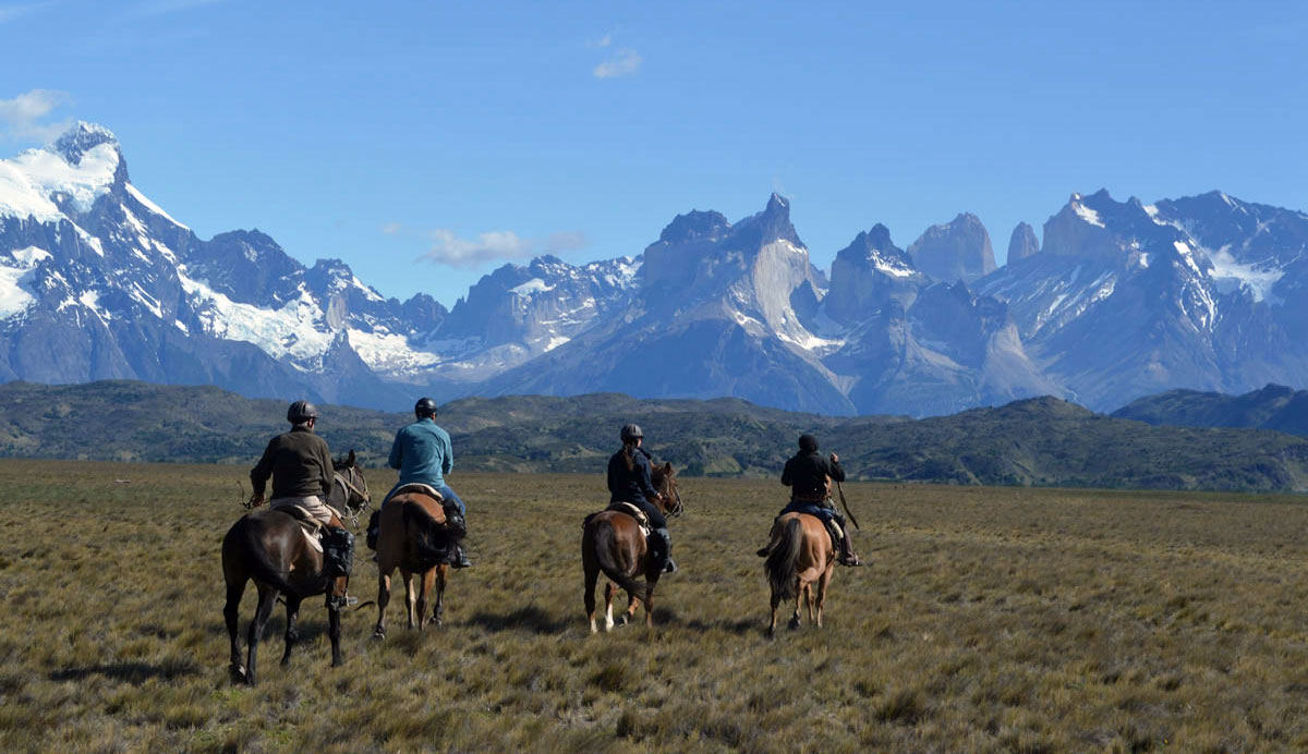 Horse trail Horse Riding Patagonia